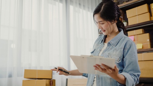 E-Commerce Sales Arenʼt Growing