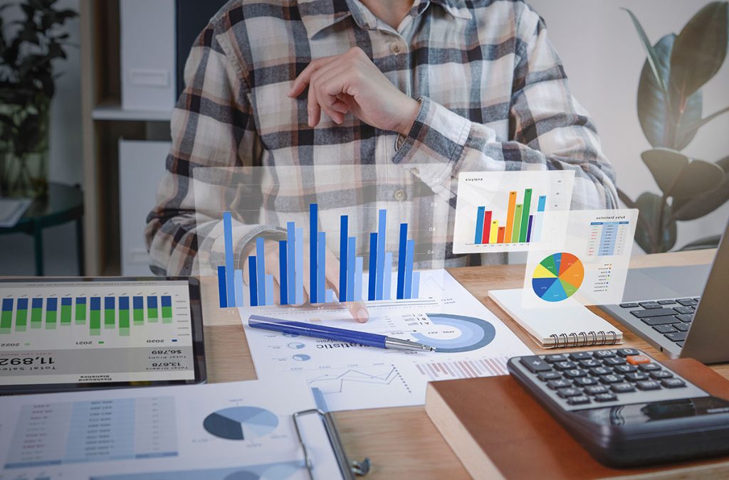 Augmented Data Management (ADM)